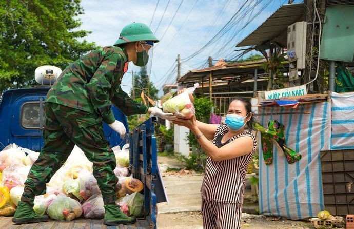 binh-duong-da-chi-hon-1-600-ty-ho-tro-nguoi-dan-trong-dot-dich-covid4-1631704197.jpeg