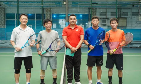 Nha khoa Việt Mỹ đồng hành cùng DMQ Sport tạo nên giải Tennis "Nối vòng tay lớn - San sẻ yêu thương tương thân tương ái" 